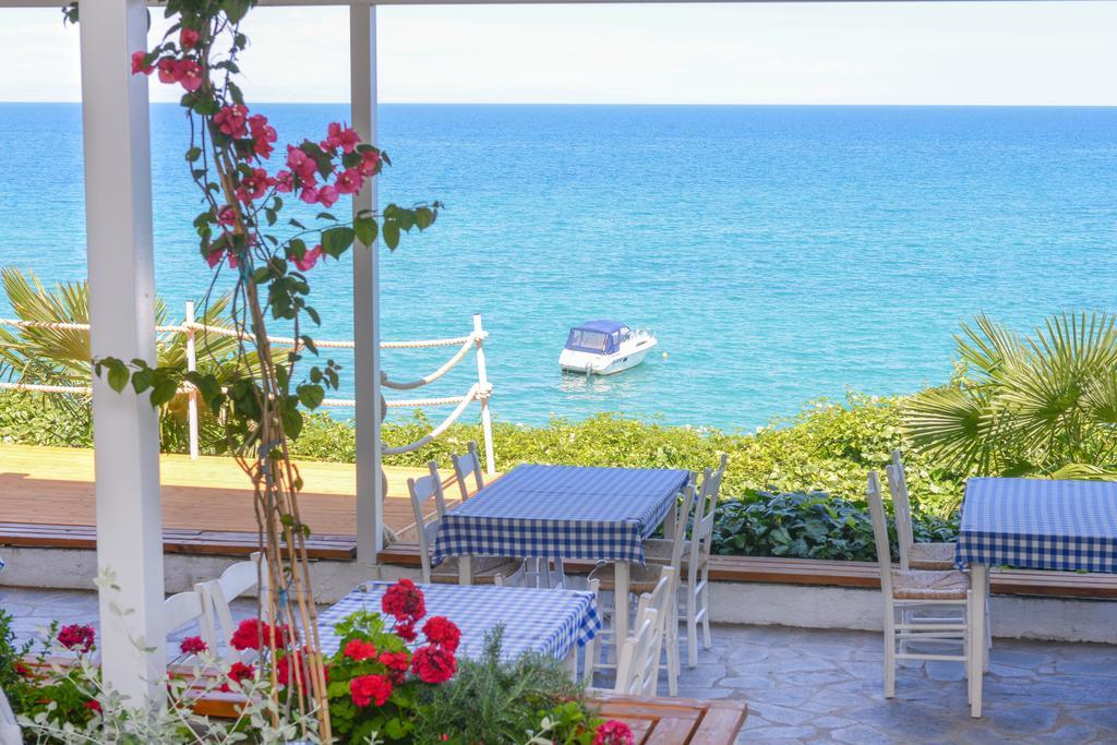 Olympos Beach 普拉卡利特索罗 外观 照片