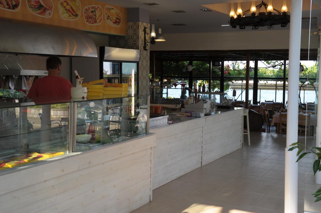 Olympos Beach 普拉卡利特索罗 外观 照片